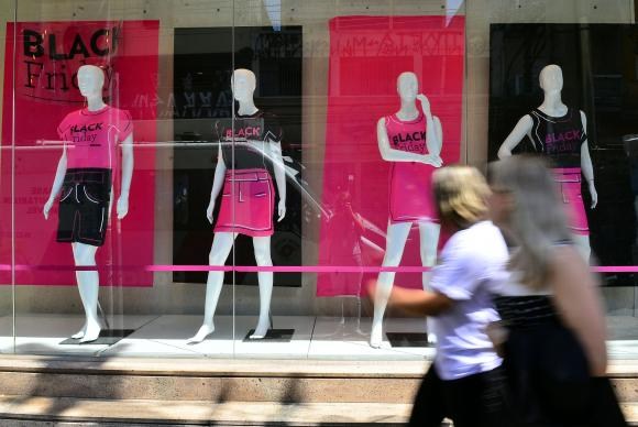 Dia dos Pais: Procon-MT alerta consumidores sobre cuidados com compras 